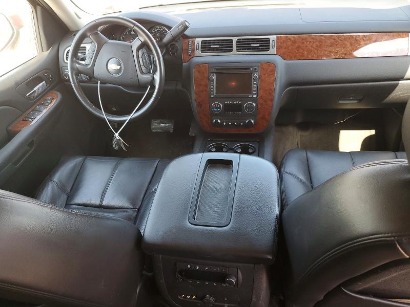 Продажа на аукционе авто 2008 Chevrolet Suburban, vin: 1GNFK16358J238788, номер лота: 55058726