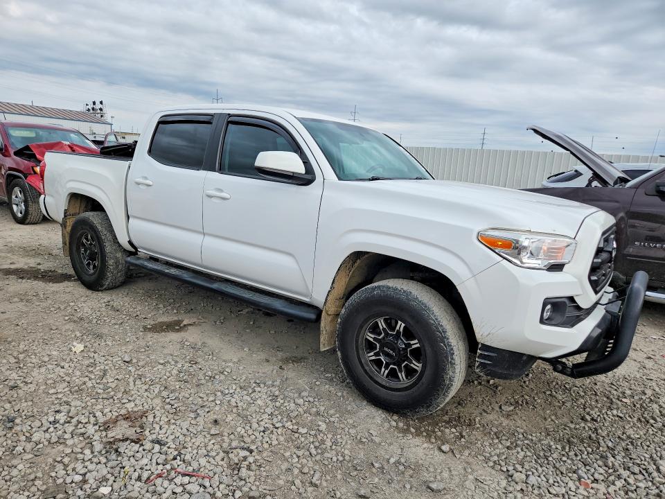 Продажа на аукционе авто 2017 Toyota Tacoma, vin: 3TMCZ5AN8HM118820, номер лота: 58624616