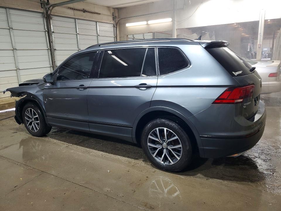 Продажа на аукционе авто 2020 Volkswagen Tiguan, vin: 3VV2B7AX1LM106211, номер лота: 55682146