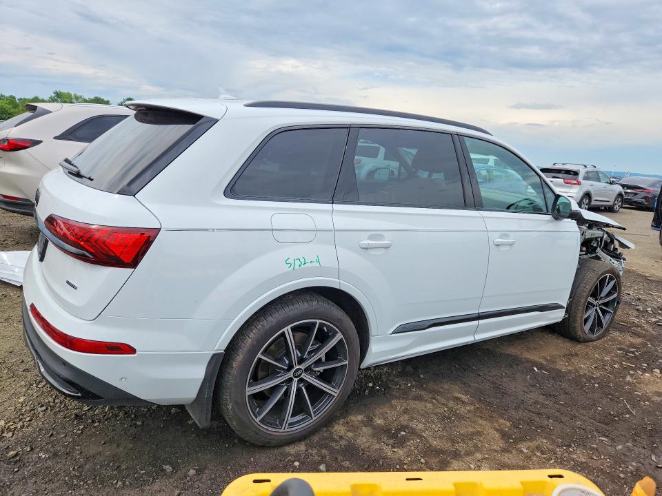 57657776 :رقم المزاد ، WA1LXBF74PD007152 vin ، 2023 Audi Q7 مزاد بيع