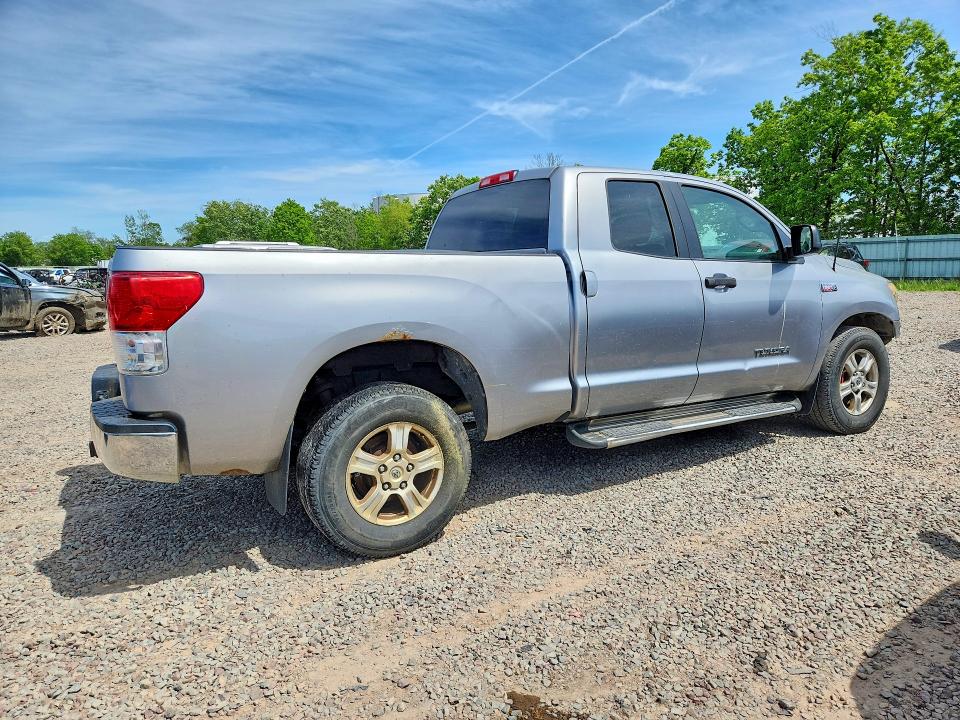 2010 Toyota Tundra მანქანა იყიდება აუქციონზე, vin: 5TFUY5F17AX121737, აუქციონის ნომერი: 56030236