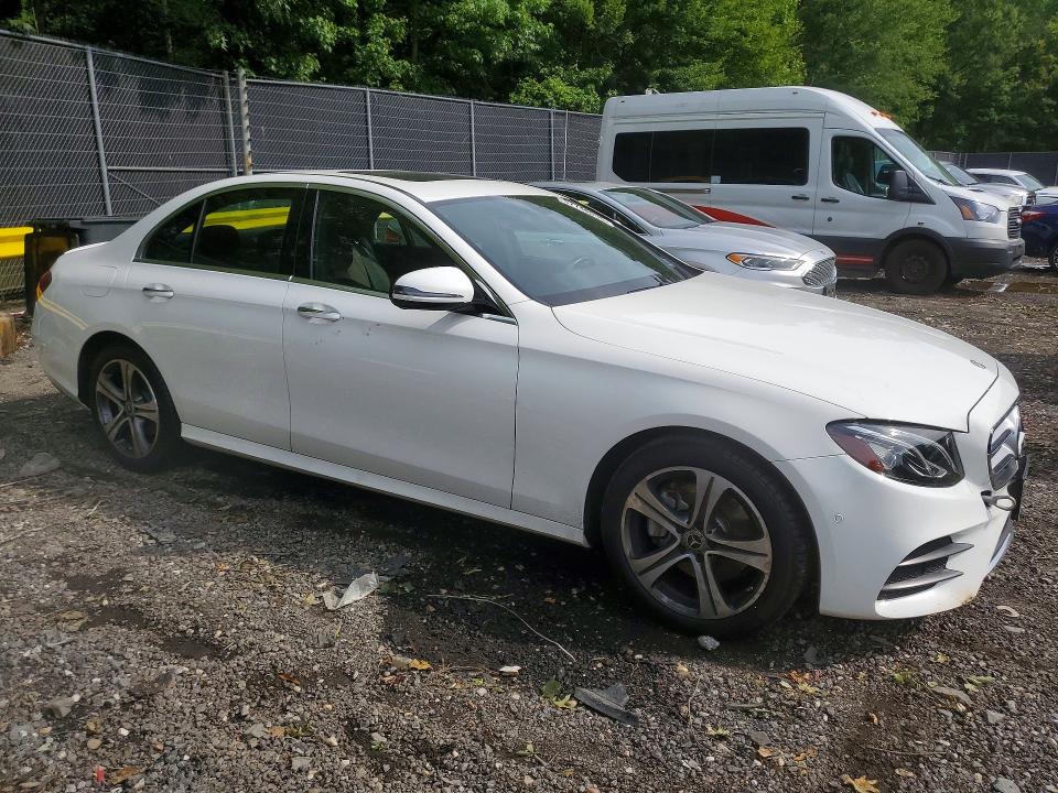2018 Mercedes-benz E მანქანა იყიდება აუქციონზე, vin: WDDZF4KB3JA371568, აუქციონის ნომერი: 57740096