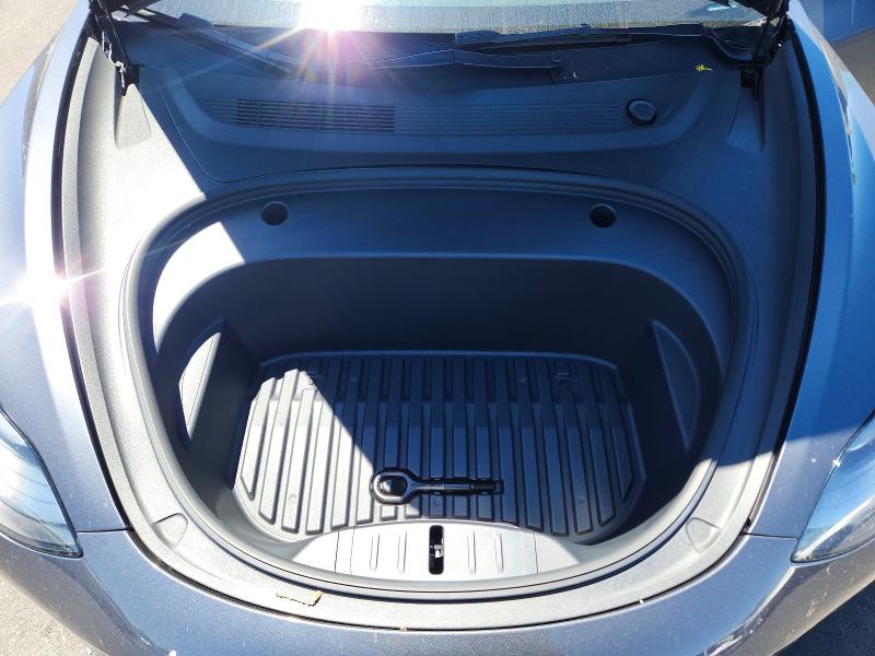 Продаж на аукціоні авто 2023 Tesla Model 3, vin: 5YJ3E1EC0PF398474, номер лоту: 58077386