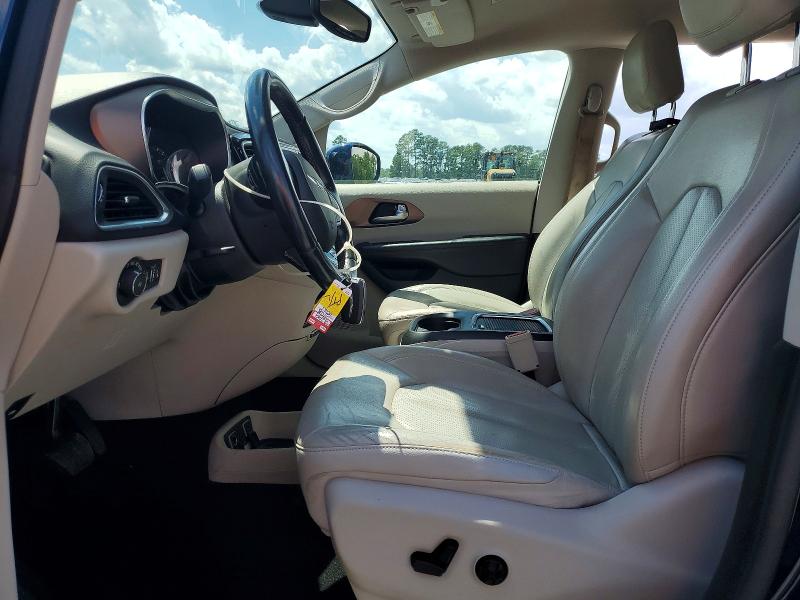 55598386 :رقم المزاد ، 2C4RC1EG0JR293139 vin ، 2018 Chrysler Pacifica مزاد بيع