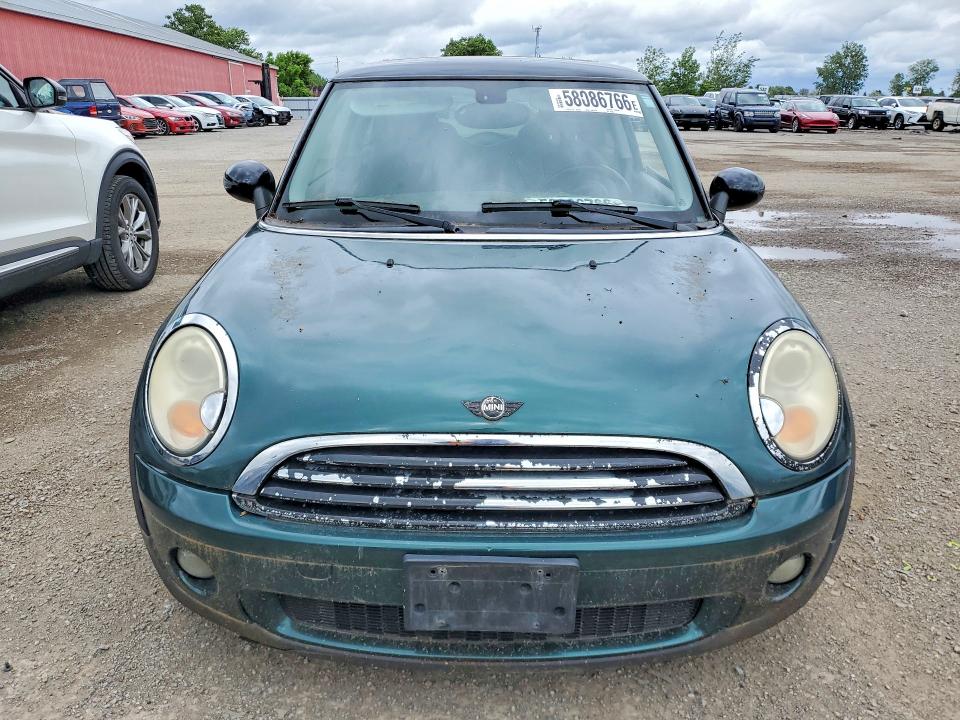 2008 Mini Cooper მანქანა იყიდება აუქციონზე, vin: WMWMF33578TU65844, აუქციონის ნომერი: 58086766