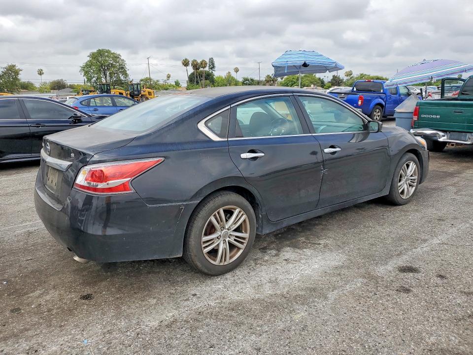 Aukcja sprzedaży 2015 Nissan Altima, vin: 1N4AL3AP0FC284798, numer aukcji: 85635615