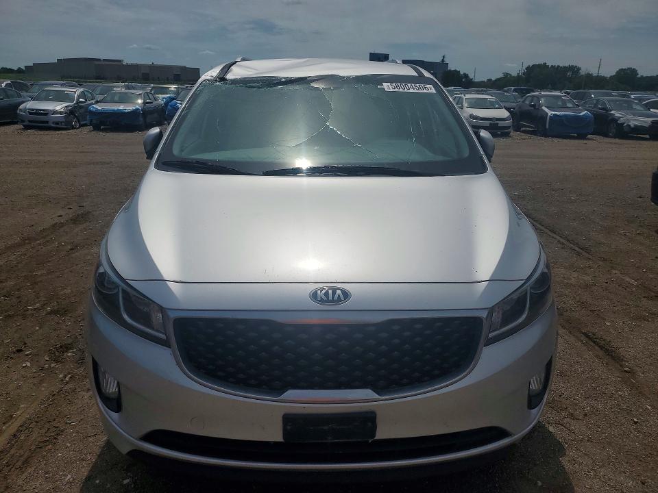 58004506 :رقم المزاد ، KNDMC5C13G6132722 vin ، 2016 Kia Sedona مزاد بيع