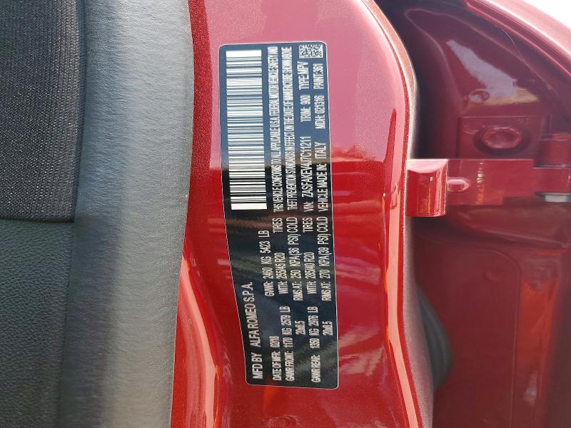 58890716 :رقم المزاد ، ZASFAKEV4J7C11211 vin ، 2018 Alfa Romeo Stelvio مزاد بيع
