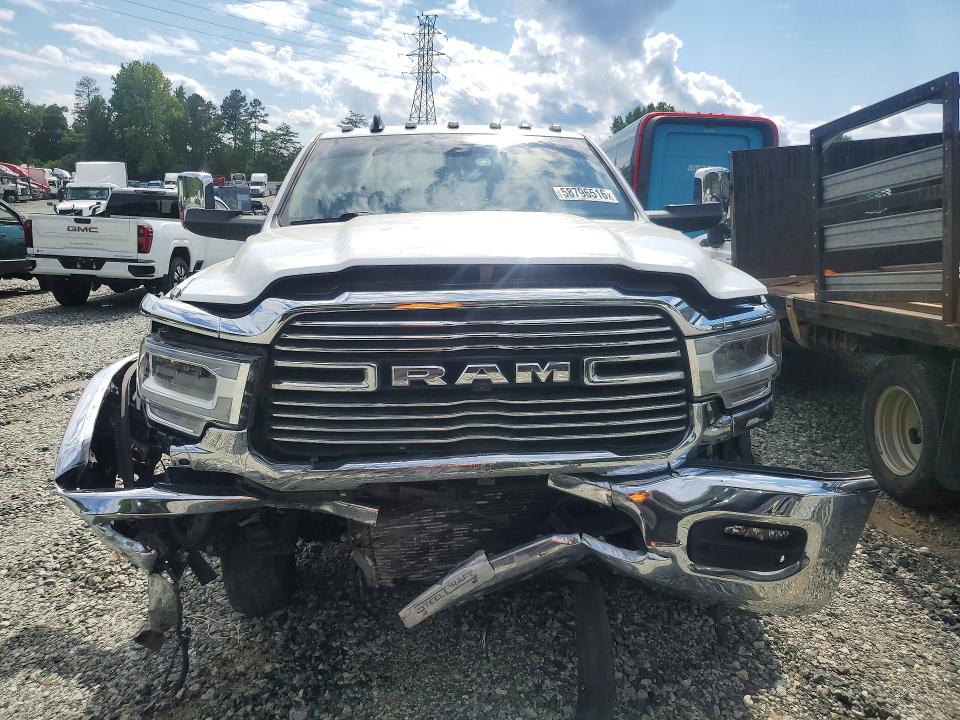 58796516 :رقم المزاد ، 3C63RRML4NG357025 vin ، 2022 Ram 3500 مزاد بيع