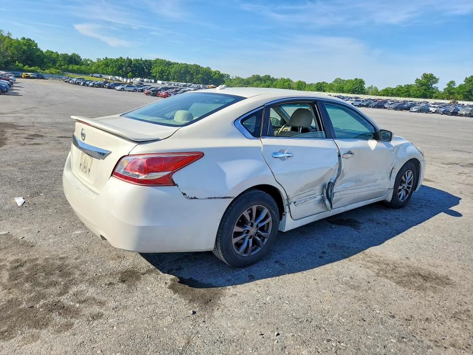 Продаж на аукціоні авто 2015 Nissan Altima, vin: 1N4AL3APXFN374495, номер лоту: 56308636