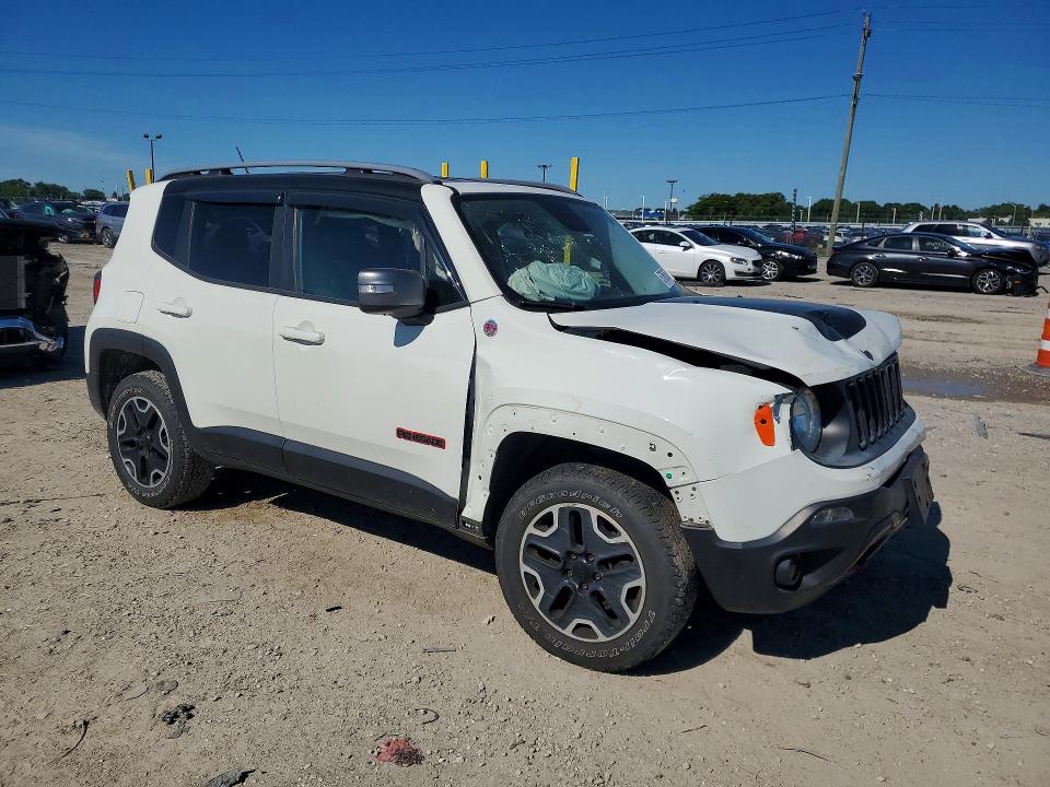 2015 Jeep Renegade მანქანა იყიდება აუქციონზე, vin: ZACCJBCTXFPC01838, აუქციონის ნომერი: 57868636