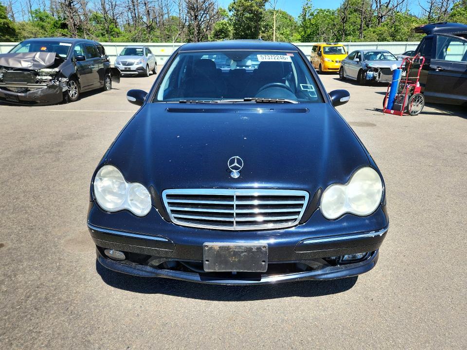 57372246 :رقم المزاد ، WDBRF52H77F933180 vin ، 2007 Mercedes-benz C مزاد بيع