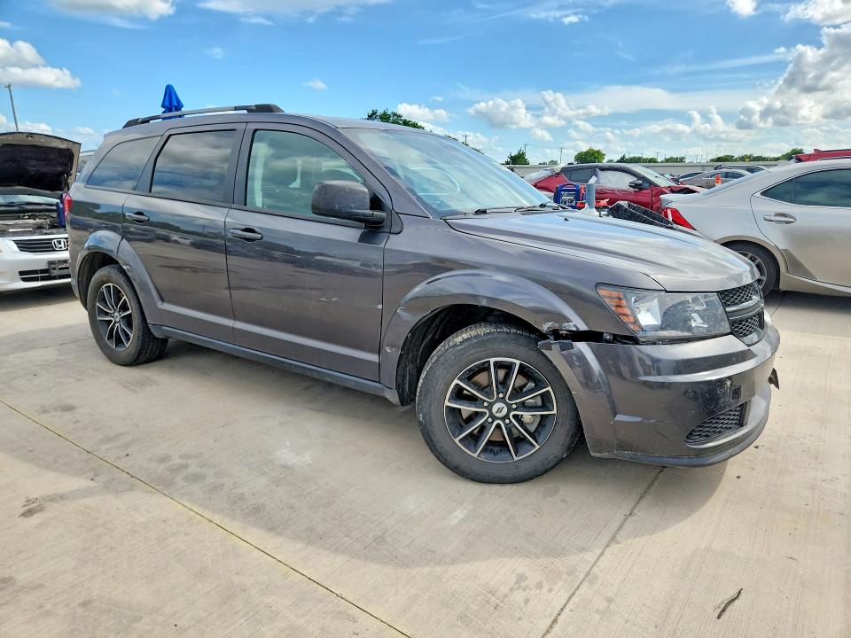 55957176 :رقم المزاد ، 3C4PDCAB8JT363932 vin ، 2018 Dodge Journey مزاد بيع