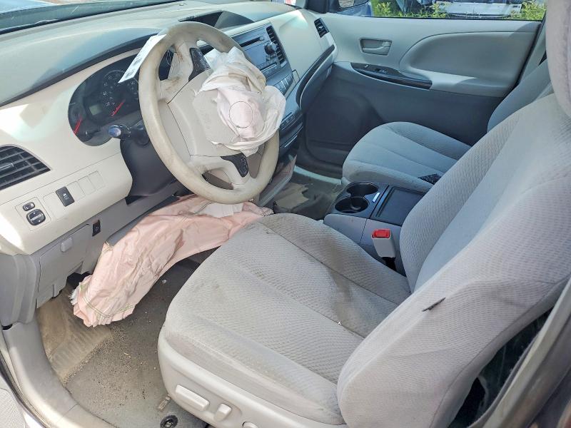 Продажа на аукционе авто 2013 Toyota Sienna, vin: 5TDKK3DC8DS355882, номер лота: 56615716