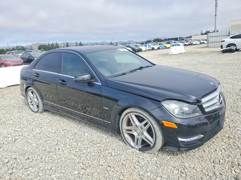 Продаж на аукціоні авто 2012 Mercedes-benz C, vin: WDDGF4HB0CA644287, номер лоту: 57586046