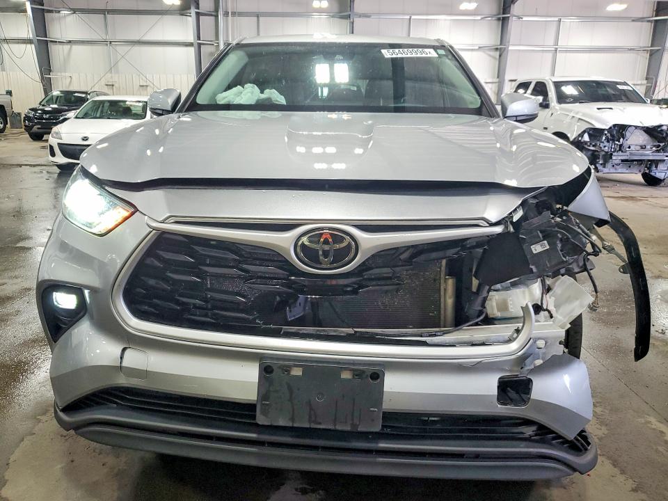 2022 Toyota Highlander მანქანა იყიდება აუქციონზე, vin: 5TDBZRBH6NS213741, აუქციონის ნომერი: 56469996