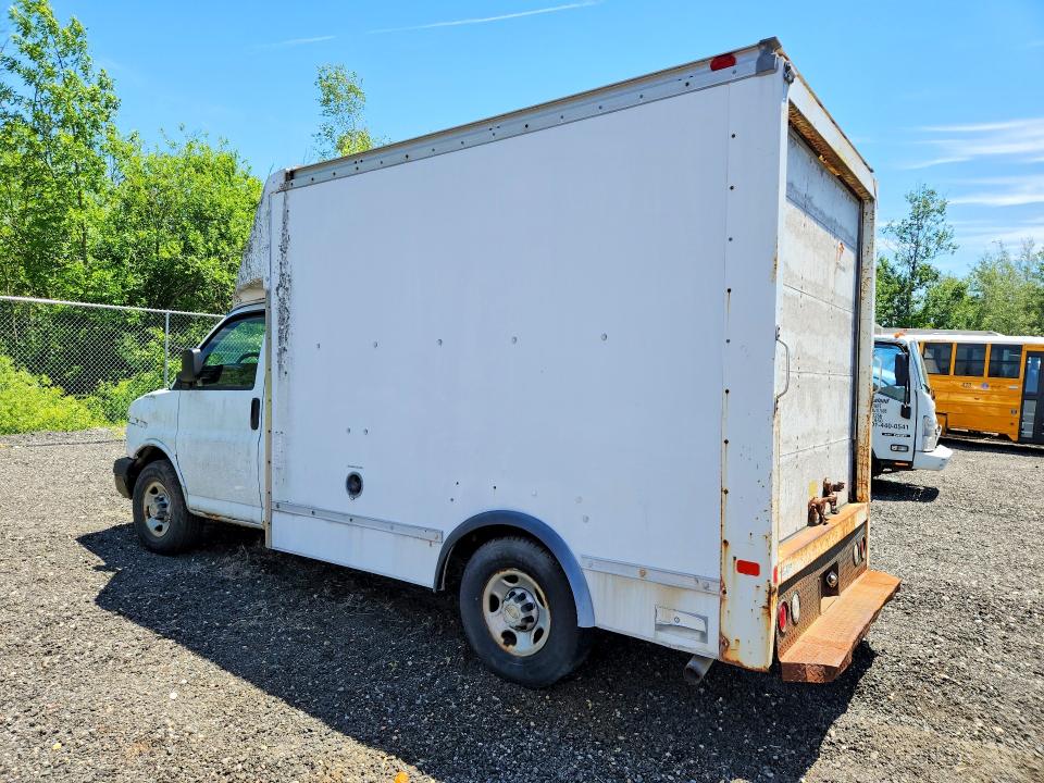 56851326 :رقم المزاد ، 1GBHG31K481105294 vin ، 2008 Chevrolet Express مزاد بيع