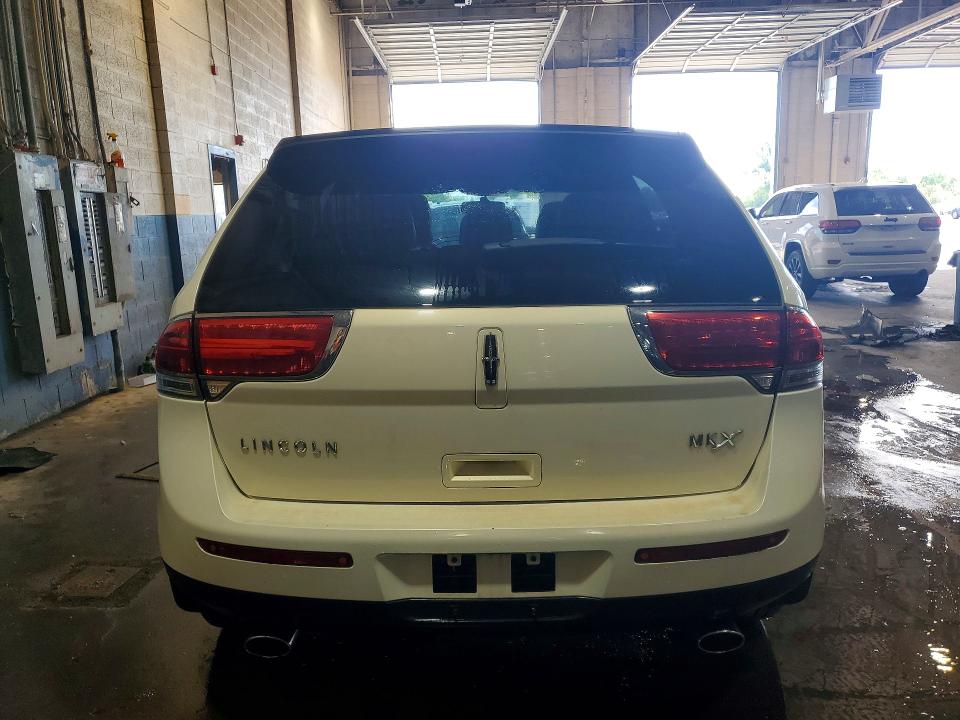 55561176 :رقم المزاد ، 2LMDJ6JK3DBL12397 vin ، 2013 Lincoln Mkx مزاد بيع