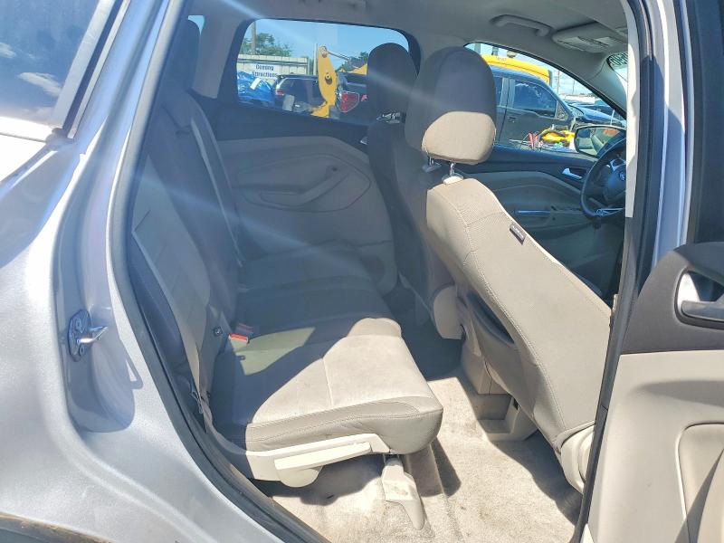 56392696 :رقم المزاد ، 1FMCU9GX6FUA27841 vin ، 2015 Ford Escape مزاد بيع