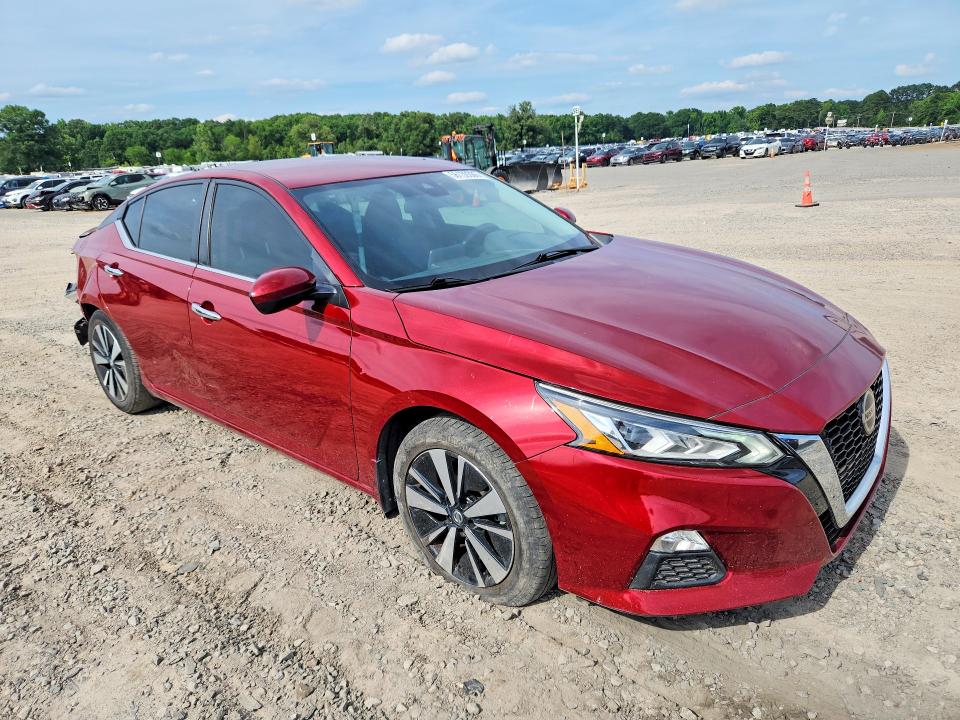 56159306 :رقم المزاد ، 1N4BL4DV8MN382466 vin ، 2021 Nissan Altima مزاد بيع