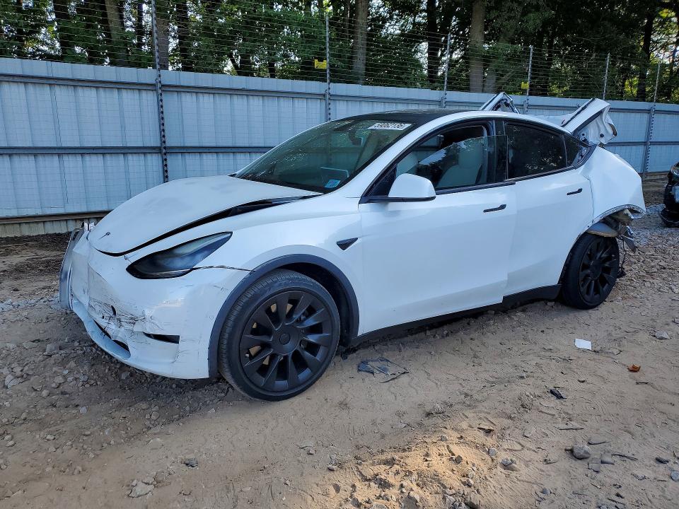59062136 :رقم المزاد ، 5YJYGDEE2LF046140 vin ، 2020 Tesla Model Y مزاد بيع