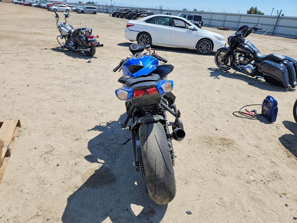 Продажа на аукционе авто 2015 Suzuki Gsx-r600, vin: JS1GN7FA2F2101024, номер лота: 55912066