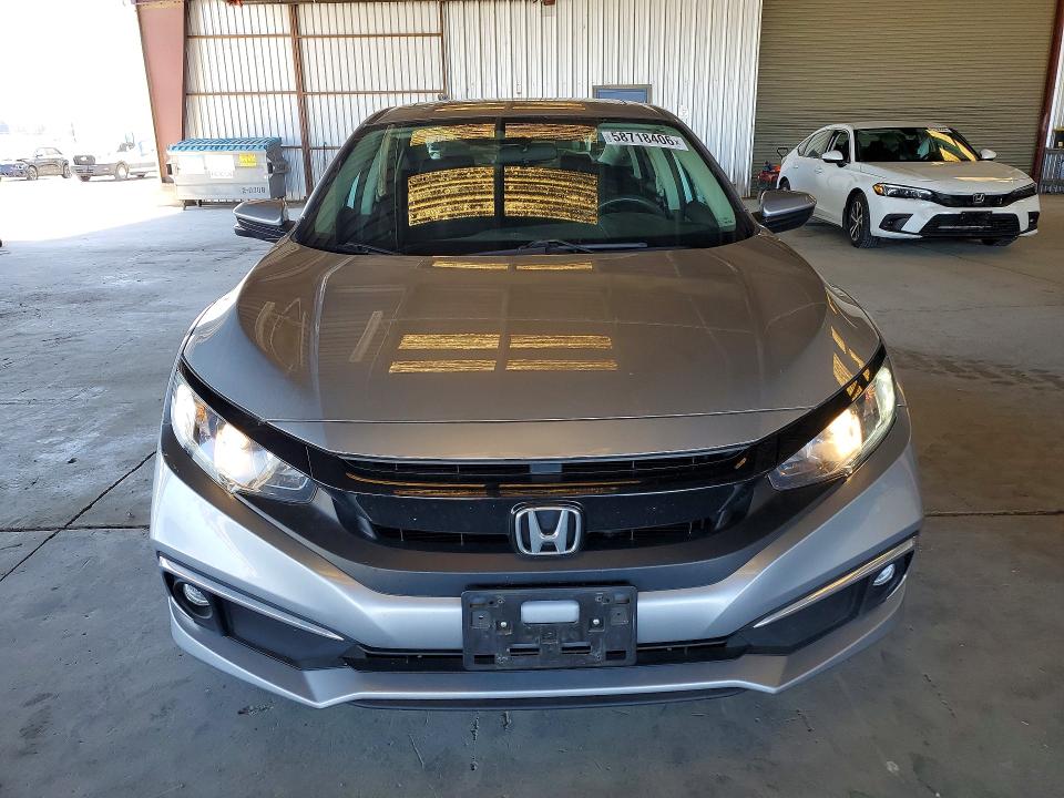 58718406 :رقم المزاد ، 19XFC1F32KE212093 vin ، 2019 Honda Civic مزاد بيع