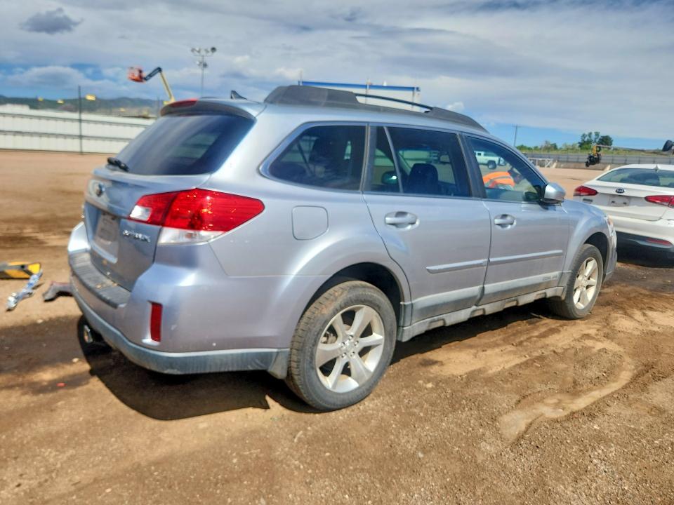 56795666 :رقم المزاد ، 4S4BRCKC3D3212477 vin ، 2013 Subaru Outback مزاد بيع