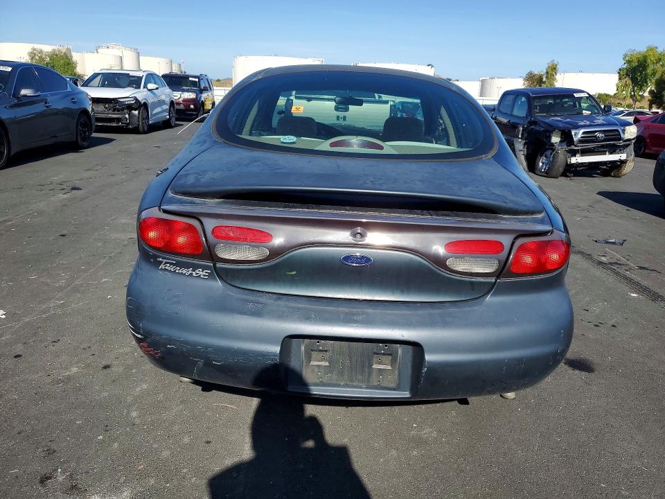 55892546 :رقم المزاد ، 1FAFP52SXWG161611 vin ، 1998 Ford Taurus مزاد بيع