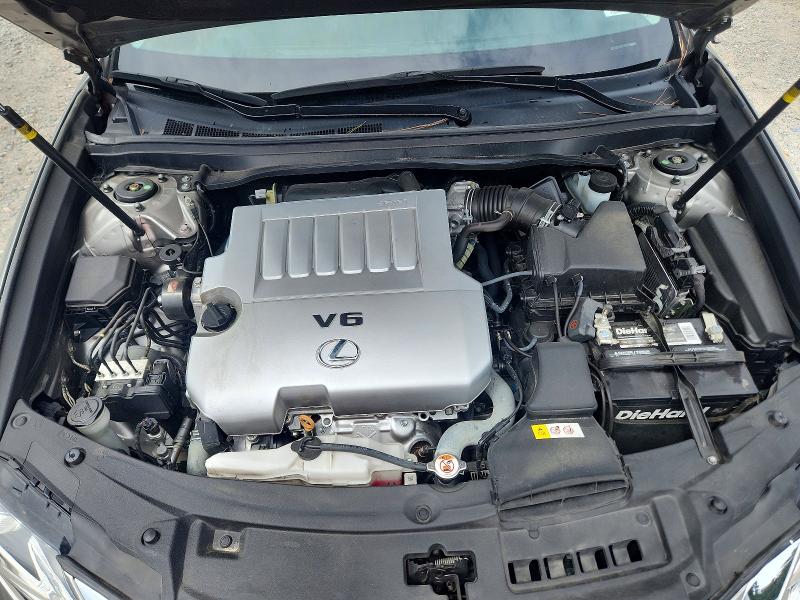 57551876 :رقم المزاد ، 58ABK1GG7JU100252 vin ، 2018 Lexus Es مزاد بيع