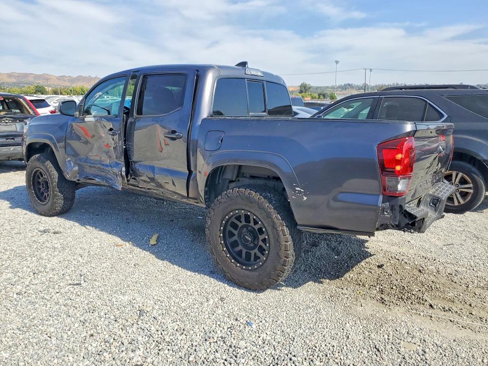57056526 :رقم المزاد ، 5TFAX5GNXLX175544 vin ، 2020 Toyota Tacoma مزاد بيع