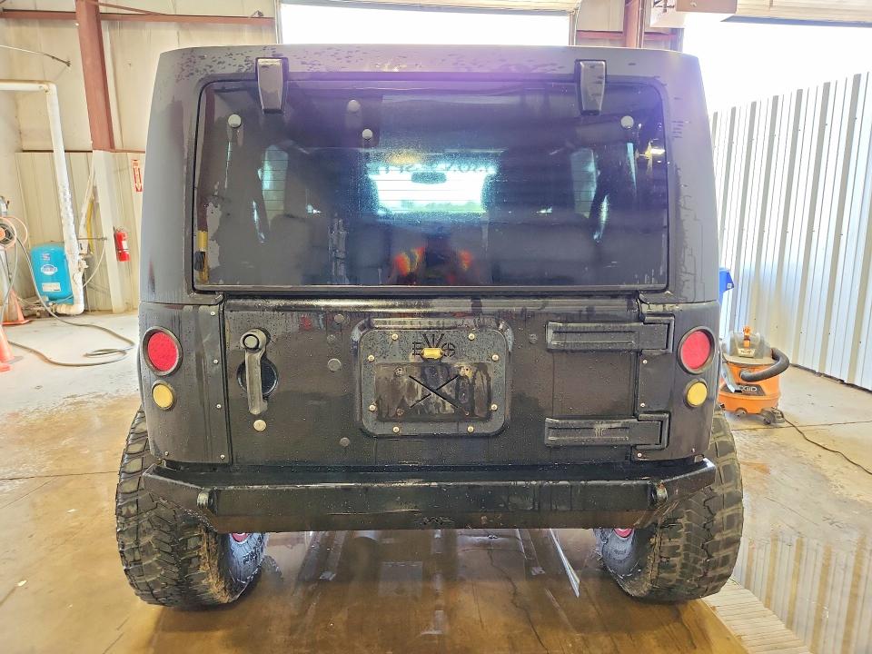 Auction sale of the 2015 Jeep Wrangler Unlimited, vin: 1C4BJWDG3FL503061, lot number: 56692856