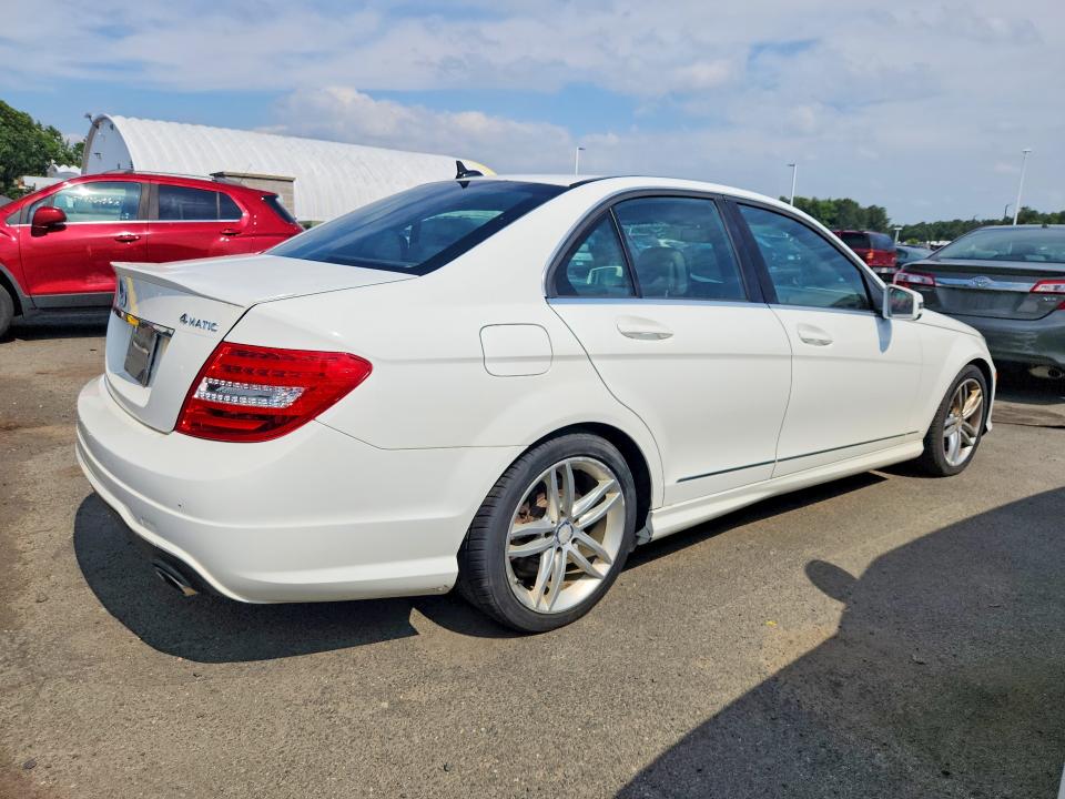 Продажа на аукционе авто 2014 Mercedes-benz C, vin: WDDGF8AB5EA932245, номер лота: 57944976