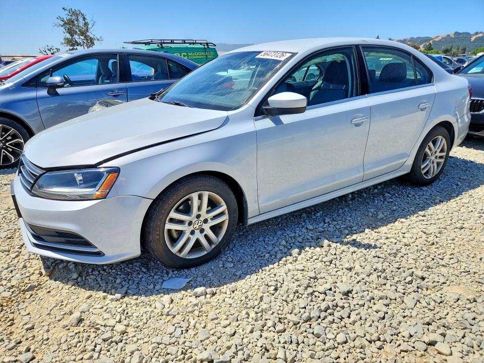 2017 Volkswagen Jetta მანქანა იყიდება აუქციონზე, vin: 3VW2B7AJ5HM235986, აუქციონის ნომერი: 56473126