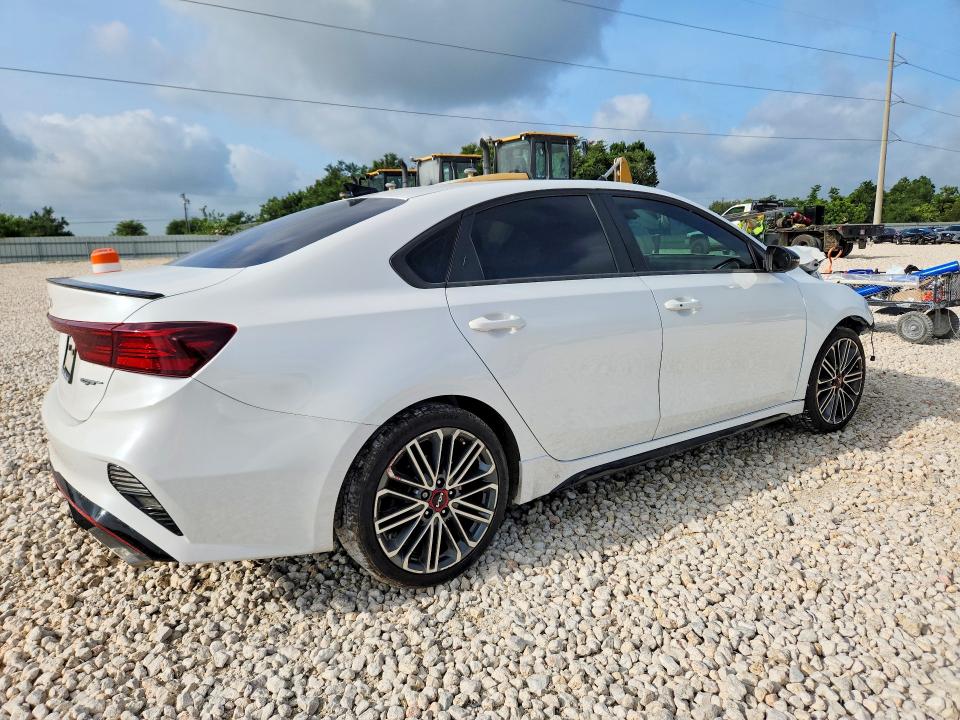 2022 Kia Forte მანქანა იყიდება აუქციონზე, vin: 3KPF44AC8NE493228, აუქციონის ნომერი: 58782696