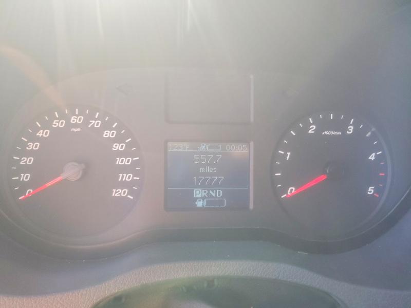 56242606 :رقم المزاد ، W1Z4EFHY8NP516936 vin ، 2022 Mercedes Benz Sprinter مزاد بيع