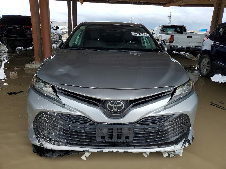 Продаж на аукціоні авто 2019 Toyota Camry, vin: 4T1B11HK3KU800400, номер лоту: 56344746