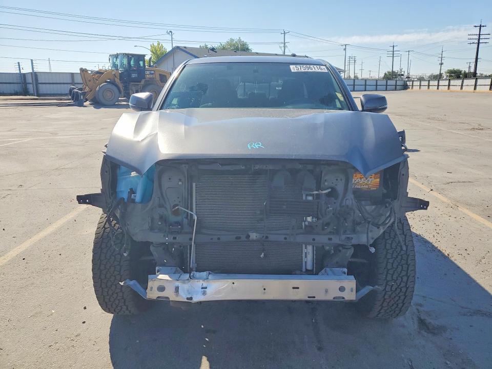 57596116 :رقم المزاد ، 3TMCZ5ANXHM113036 vin ، 2017 Toyota Tacoma مزاد بيع