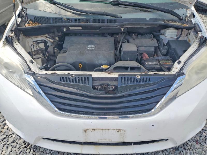 2012 Toyota Sienna მანქანა იყიდება აუქციონზე, vin: 5TDKK3DC8CS244425, აუქციონის ნომერი: 57172556