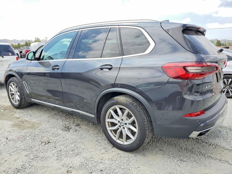 59141456 :رقم المزاد ، 5UXCR4C07LLW63380 vin ، 2020 Bmw X5 مزاد بيع