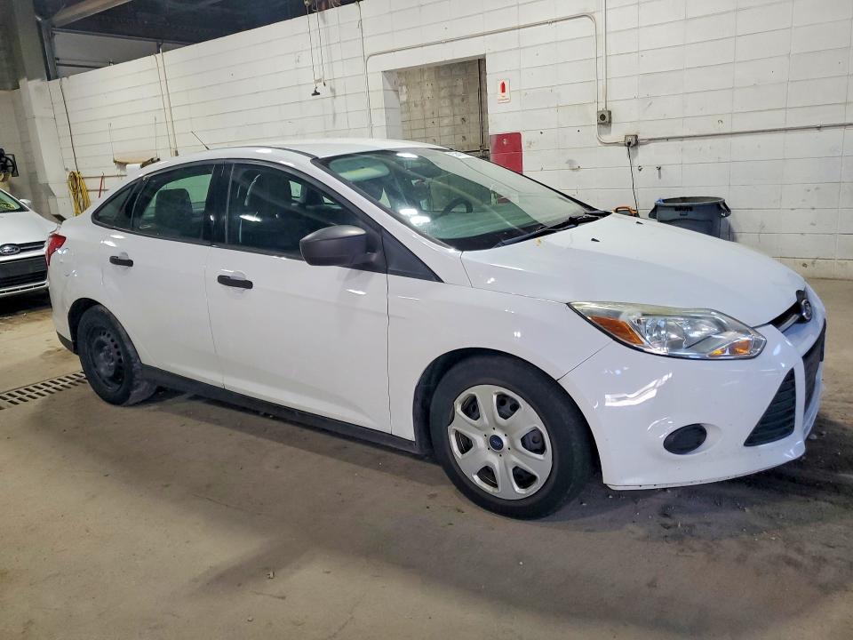 2014 Ford Focus მანქანა იყიდება აუქციონზე, vin: 1FADP3E28EL381164, აუქციონის ნომერი: 57417196