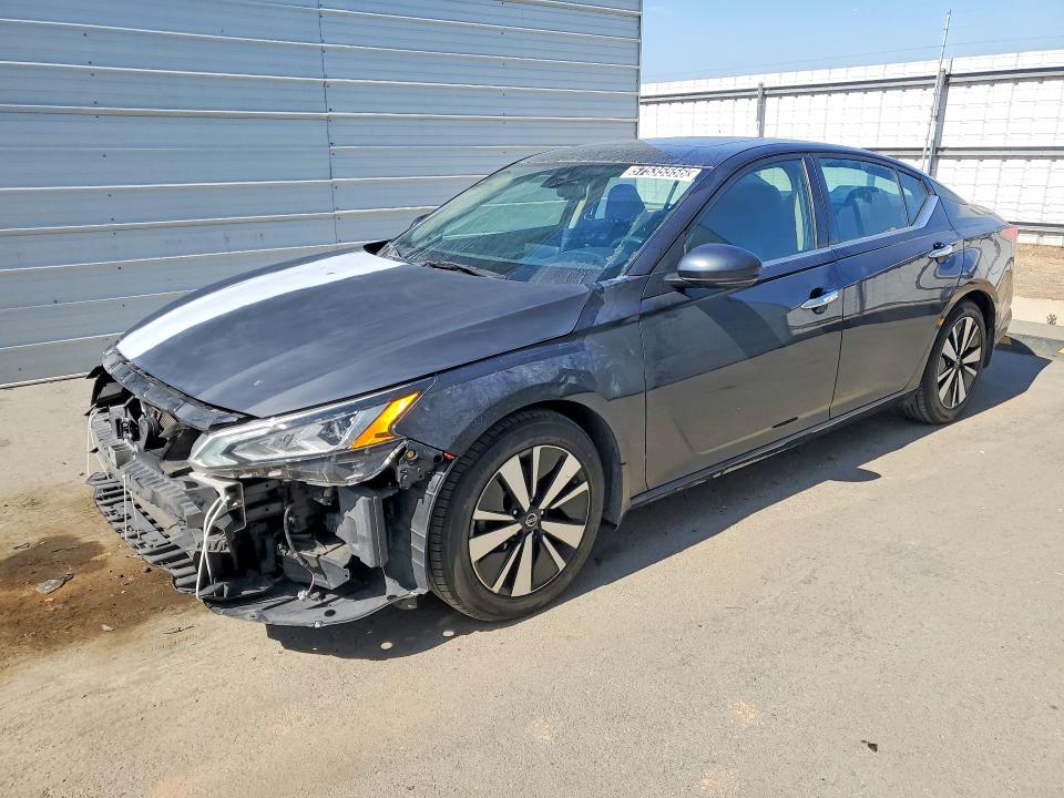 Продажа на аукционе авто 2022 Nissan Altima, vin: 1N4BL4DV0NN349463, номер лота: 57535556