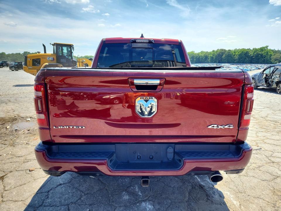 55492146 :رقم المزاد ، 1C6SRFHT1MN800743 vin ، 2021 Ram 1500 مزاد بيع