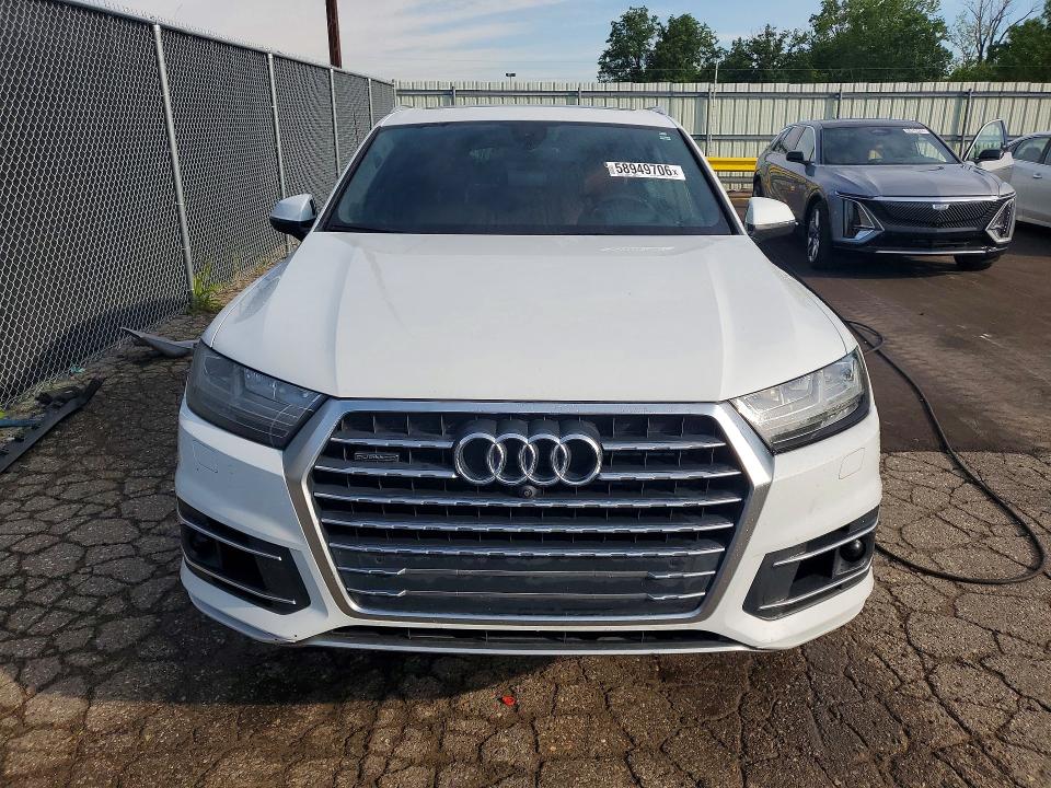 2017 Audi Q7 მანქანა იყიდება აუქციონზე, vin: WA1VAAF78HD057168, აუქციონის ნომერი: 58949706
