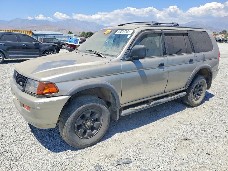 57534236 :رقم المزاد ، JA4LS31H3XP043207 vin ، 1999 Mitsubishi Montero مزاد بيع