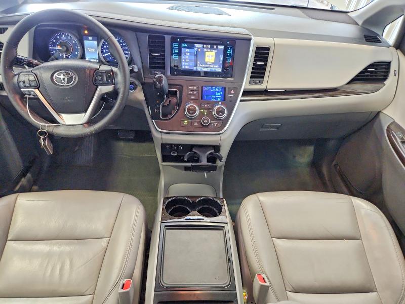 2015 Toyota Sienna მანქანა იყიდება აუქციონზე, vin: 5TDYK3DC0FS627550, აუქციონის ნომერი: 56439856