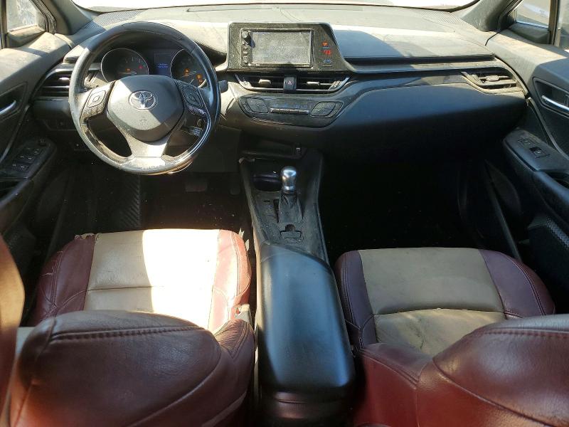58377676 :رقم المزاد ، NMTKHMBXXJR031658 vin ، 2018 Toyota C-hr مزاد بيع