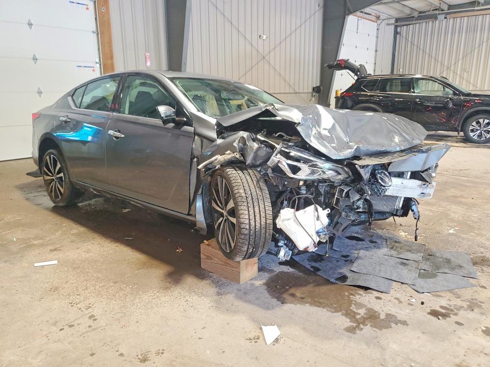 58588926 :رقم المزاد ، 1N4BL4FW5MN390725 vin ، 2021 Nissan Altima مزاد بيع