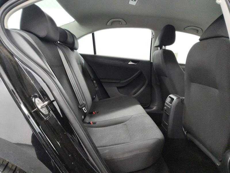 52221366 :رقم المزاد ، 3VW267AJ0GM380646 vin ، 2016 Volkswagen Jetta مزاد بيع