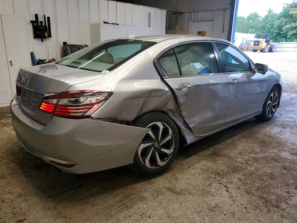 57629226 :رقم المزاد ، 1HGCR2F83HA009911 vin ، 2017 Honda Accord مزاد بيع